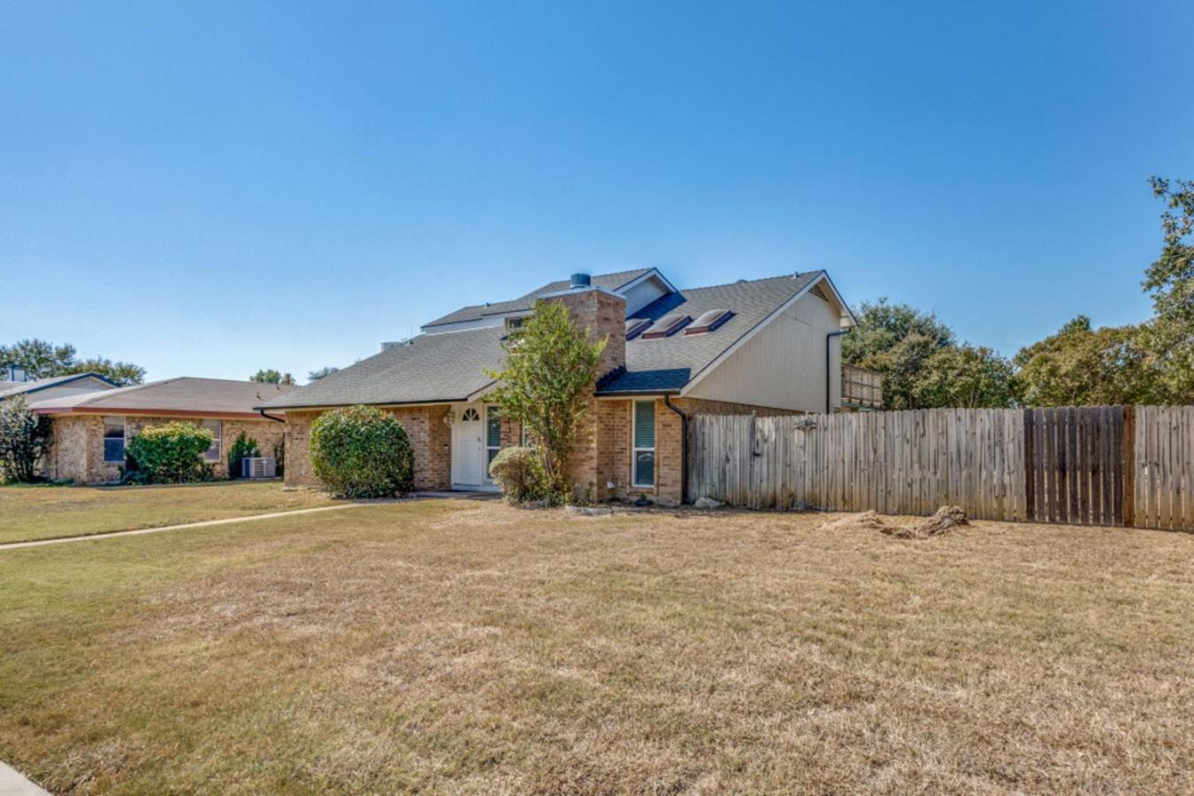 Pool! 2Gamerooms! Grill! Kingmaster! Lewisville Exterior photo